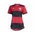 Camisola CR Flamengo Mulher Equipamento Primeiro 2021-2022 Manga Curta
